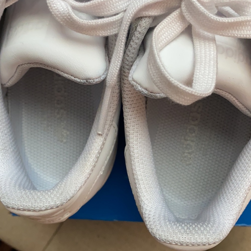 Adidas Superstar - Picture 4 of 8